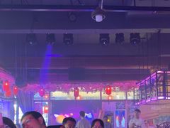 -喜鹊音乐酒馆(西街店)