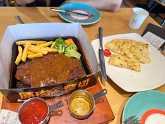 -菲滋意式餐厅(金华银泰城店)