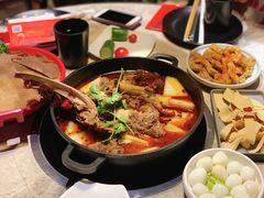 -沪小胖小龙虾(淮海中路旗舰店)