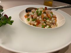 鸡头米炒手剥河虾仁-三利音·东方司宴(外滩店)