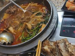 -真利味·脊骨火锅·正宗韩国料理(韩乐坊店)