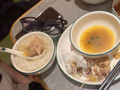 -品也·鲍鱼鸡火锅(皇庭广场店)