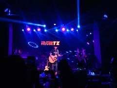 -TZ House音乐现场(来福士中心店)