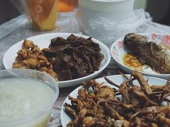-蓝精灵饺子店