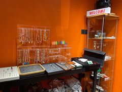 -TOPVTG奢侈品回收站(陕西南路店)