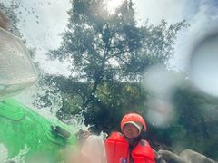 -雅鲁激流探险漂流