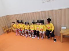 -小门牙好性格托育(北外滩中心)