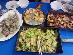 -老东镇啤酒屋海鲜加工·蒸汽海鲜·海鲜烧烤(台东店)