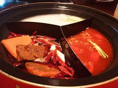 -巴邑火锅·夜宵(港隆广场店)
