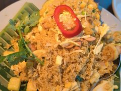 -大头虾越式风味餐厅(光明广场店)