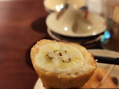 -Cuc Gach Quan Restaurant