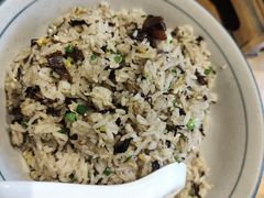 -寻钵记民菜馆·正宗常德钵子菜(滨湖路店)