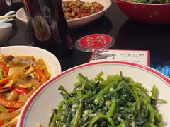 -川流不息·地道川菜·小龙虾(新松江路店)