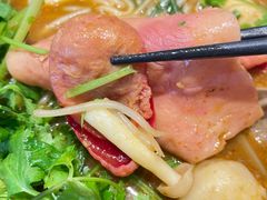 -肥汁米蘭香港米线(长宁来福士店)