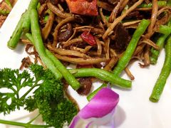 -闫府私房菜(经四路万达店)