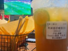 -Season施莀·牛扒·意粉·饭·足球主题餐吧