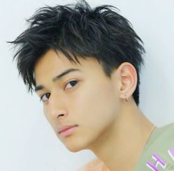 -海文先生国潮烫染男士理发馆
