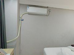 -春熙里酒店(春熙路太古里步行街店)