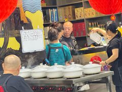 -民间瓦缸煨汤館(嵩山路店)