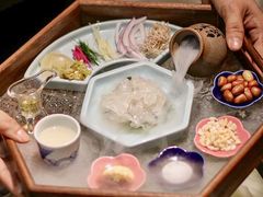 -得意咚瓜·顺德鱼生·冬瓜火锅(深圳首店)