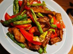 -蜜桃餐厅·伴山(湖滨商业街店)