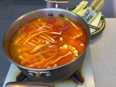 -有红鸡毛店·川菜(建设路店)