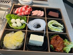 -海底捞大排档火锅(悦荟广场店)