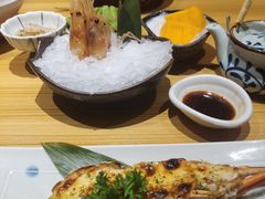 -花和海鲜自助(梅江店)