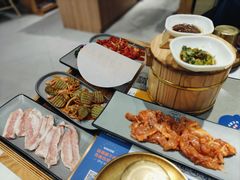 -金会长自助海鲜·烤肉(人民广场店)