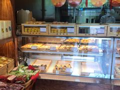 面包甜点陈列柜-南宋胡记(杭州体育场路店)