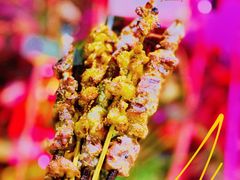 -虾弄弄海派小龙虾·牛羊蝎子火锅