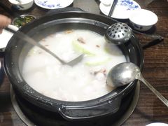 -鸿渡渔庄·特色鸭咀鱼