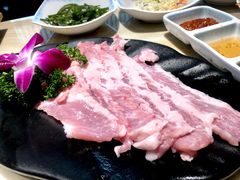 -唯成•韩国炭火烤肉 유성고기