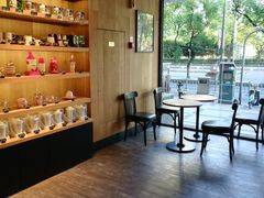 -星巴克(宁波东门银泰店)