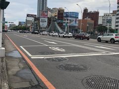 -高雄佳适旅舍-六合馆