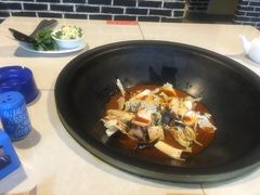 -王老六铁锅炖鱼(长春路店)