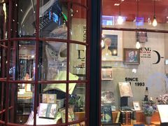 -西西弗书店&矢量咖啡(壹方购物中心店)