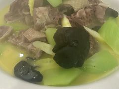 -上海阿潘舟山海鲜店(东宝兴路店)