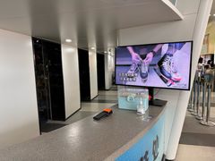 -冰纷万象滑冰场(深圳万象城店)