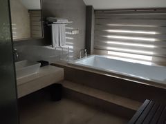-深圳东部华侨城茵特拉根酒店
