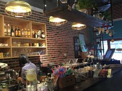 -初见咖啡(青大路店)
