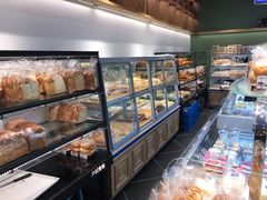 面包甜点陈列柜-沙记赛索清真糕点(和兴店)