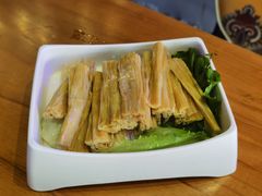 -红牌美蛙鱼头火锅(万辉国际广场店)