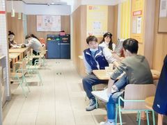 等位区-麦当劳(安定门外大街店)