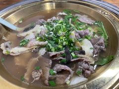 -大众跷脚牛肉馆·非遗传承单位(峨眉山店)