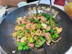 -费大厨辣椒炒肉(黄兴中心广场店)