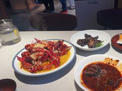 -杨氏青龙虾·吃蟹季(金盛路总店)