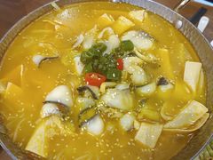 -隔壁老王·家常云南菜(皇冠店)