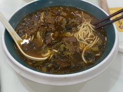 老汤酸菜牛肉面-咬不得高祖生煎·简餐(高银街店)