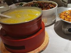 锅仔菌王煮蛋饺-峨嵋酒家(牡丹园店)